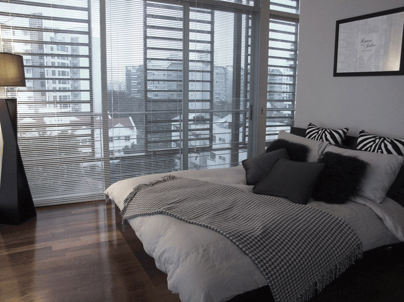 ElliotJames_Resi_Bal_7