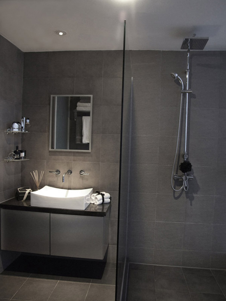 ElliotJames_Resi_Bal_8