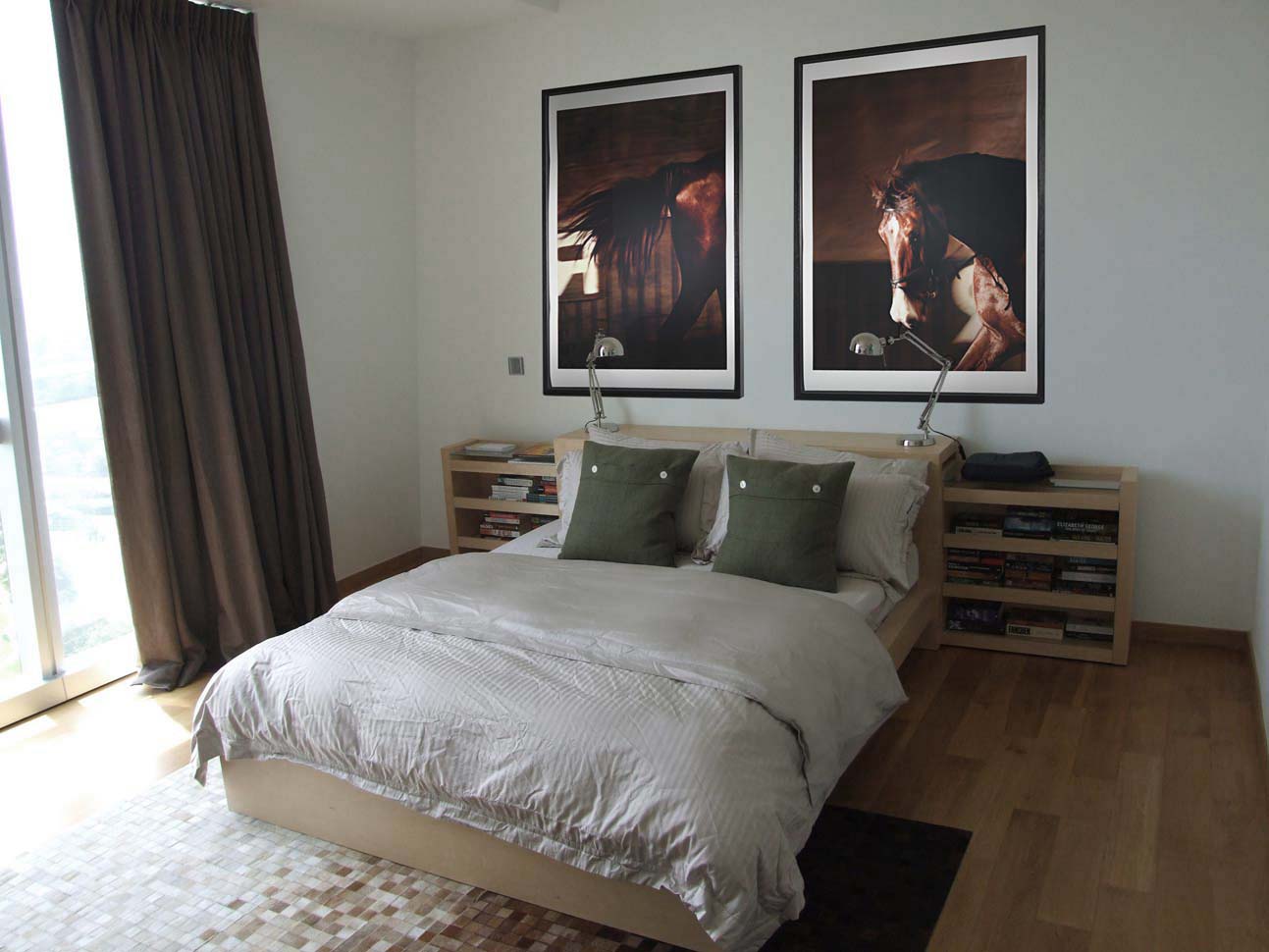 ElliotJames_Reflection_Guestroom